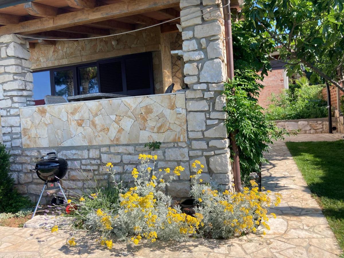 Karigador Beach House エクステリア 写真